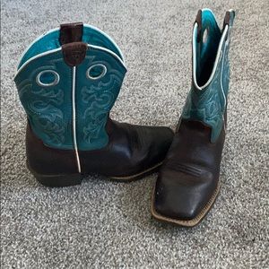 Kid’s cowboy boots